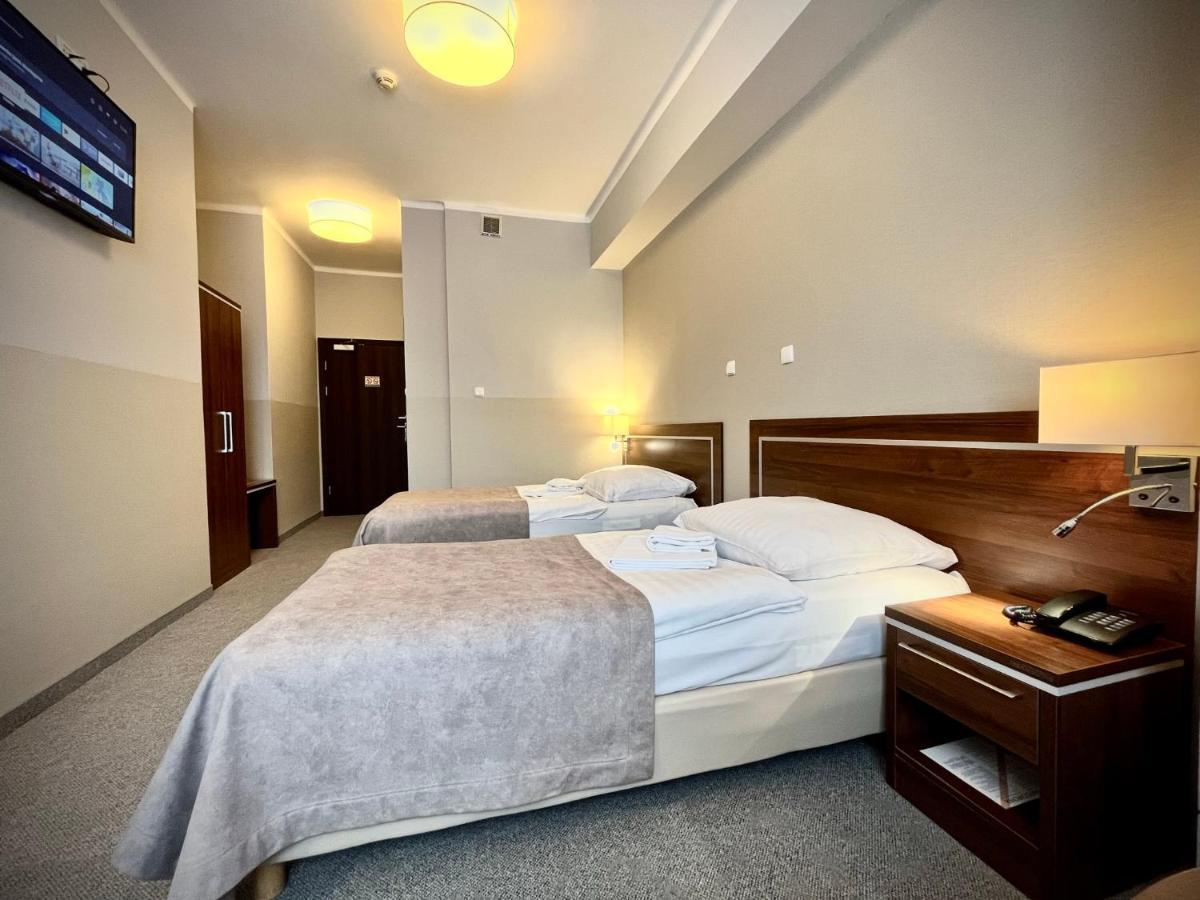 Hotel Szyndzielnia Bielsko-Biała Dış mekan fotoğraf